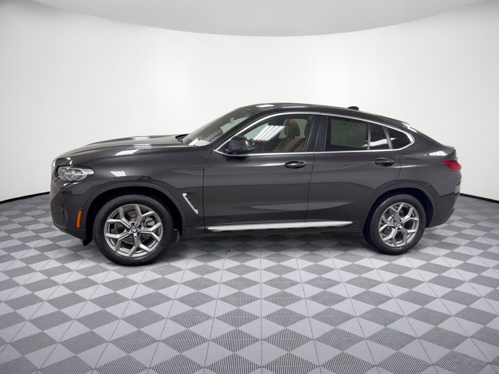 2025 BMW X4