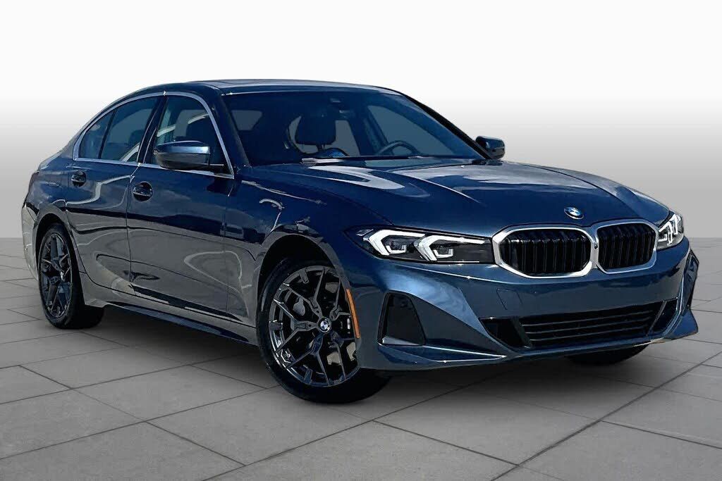 2025 BMW 330i