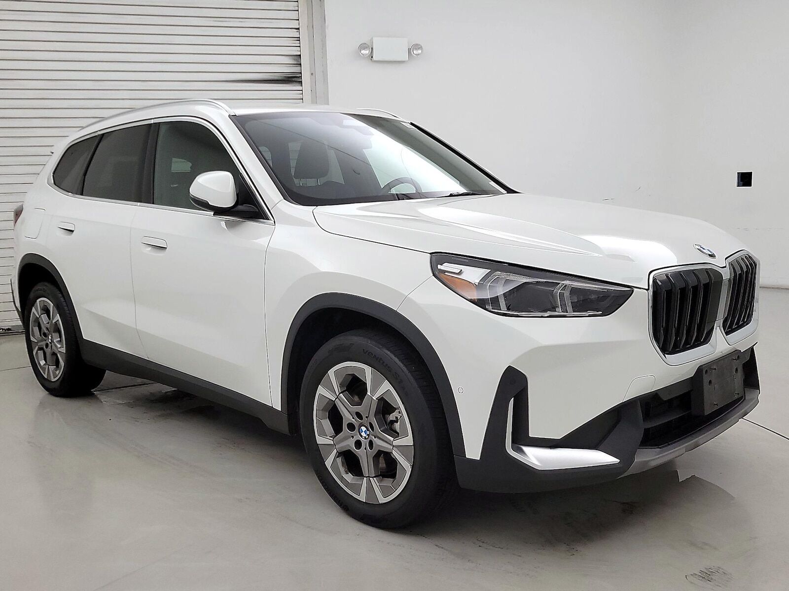 2023 BMW X1