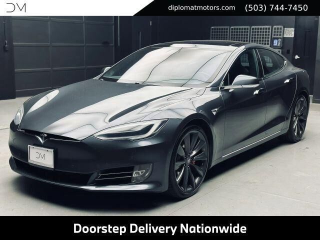 2016 TESLA Model S