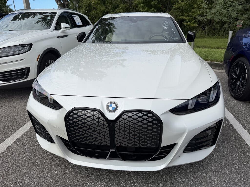 2026 BMW i4