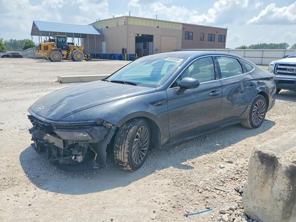 2024 HYUNDAI Sonata
