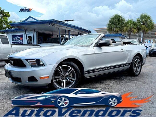 2010 FORD Mustang