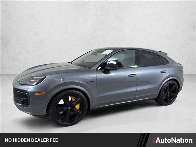 2026 PORSCHE Cayenne
