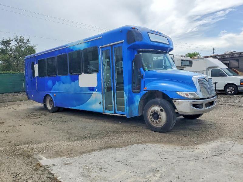 2018 IC BUS PC505
