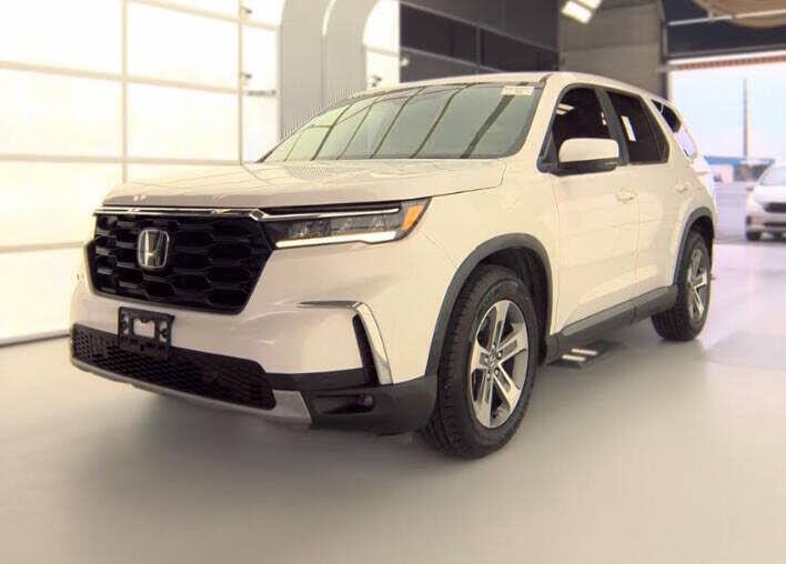 2023 HONDA Pilot
