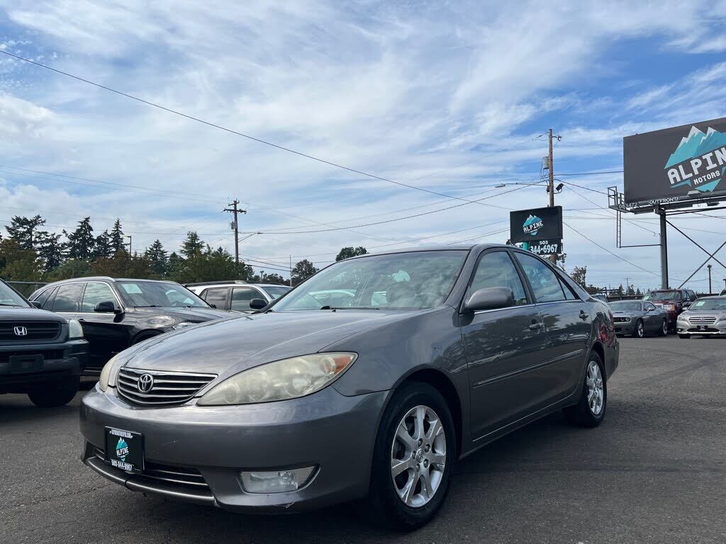 2005 TOYOTA Camry