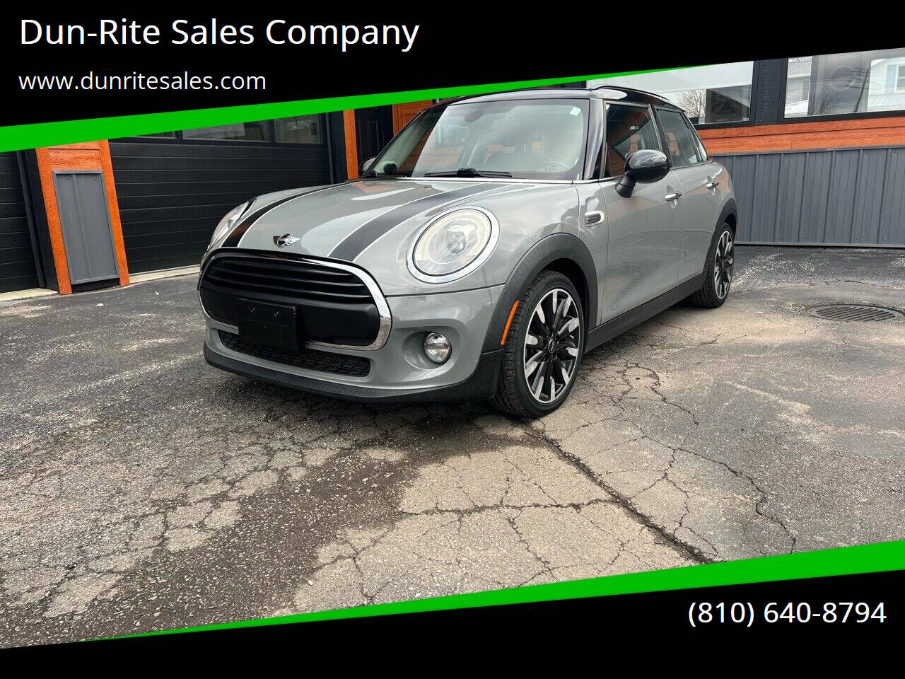 2016 MINI Cooper