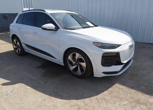 2025 AUDI Q6