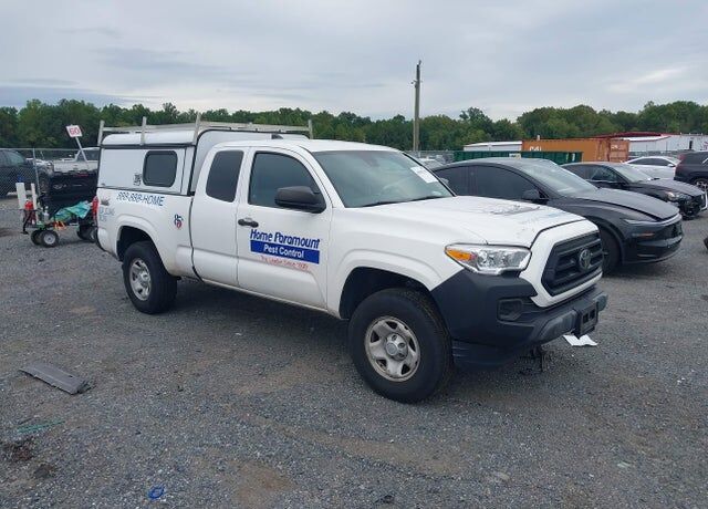 2020 TOYOTA Tacoma
