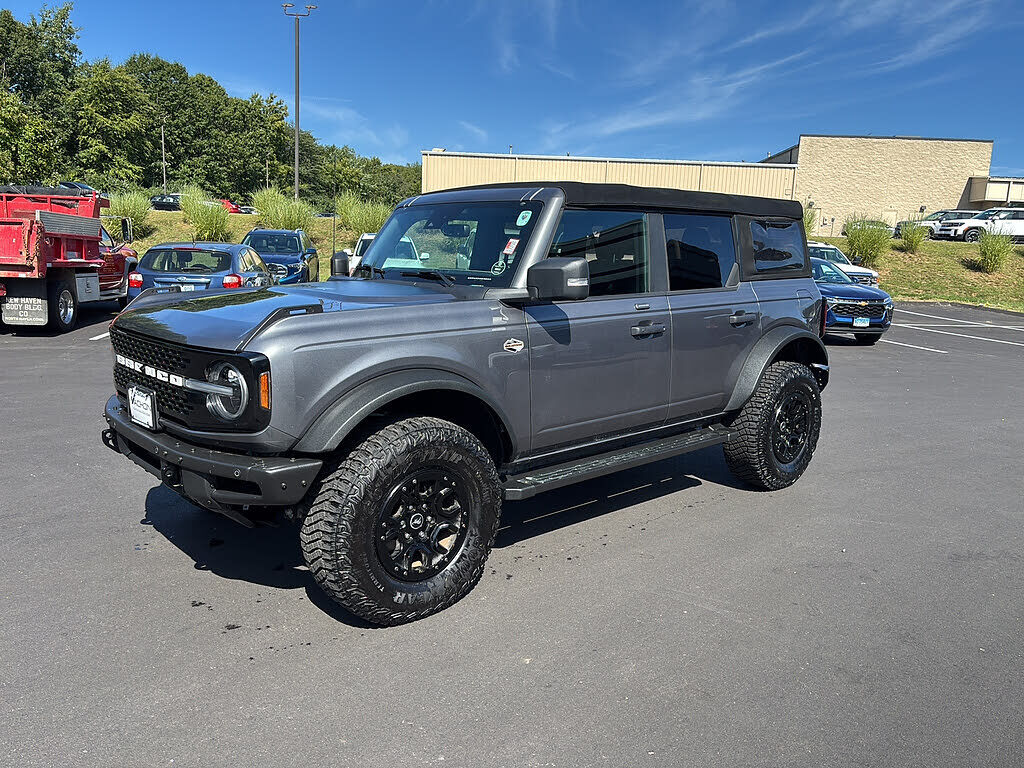2022 FORD Bronco