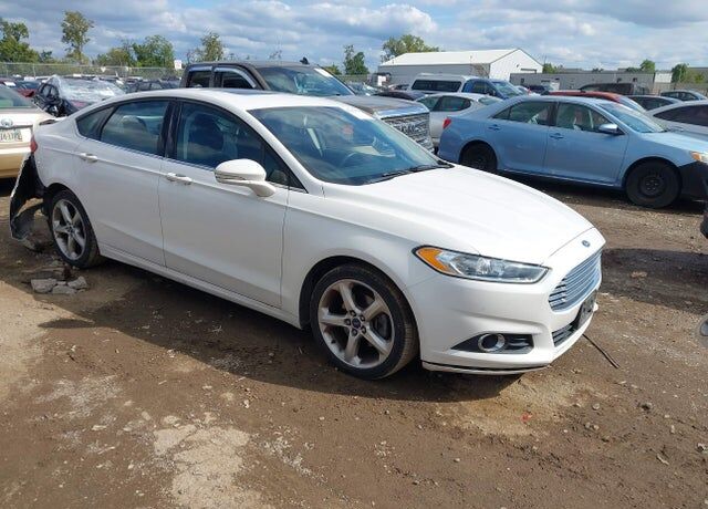2015 FORD Fusion