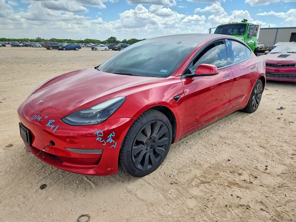 2022 TESLA Model 3