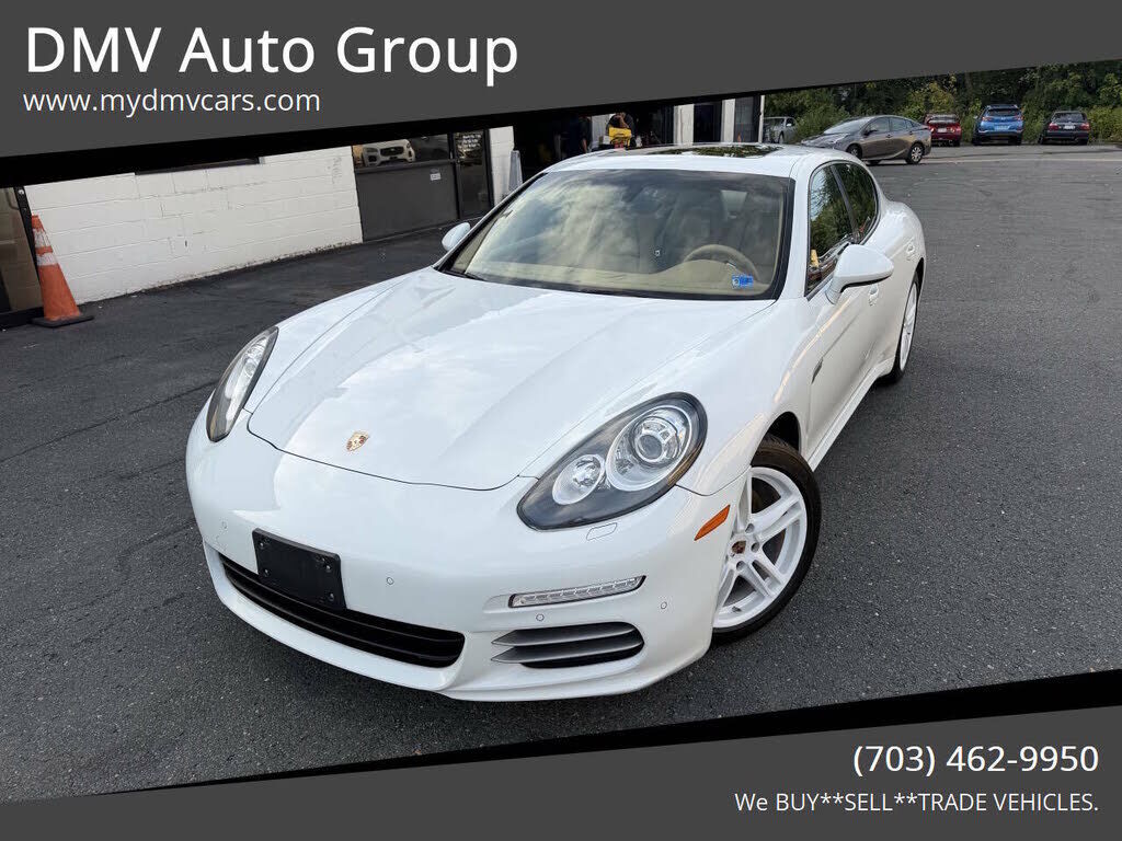 2014 PORSCHE Panamera