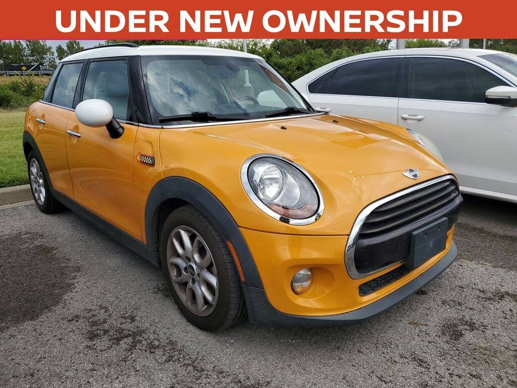 2018 MINI Cooper