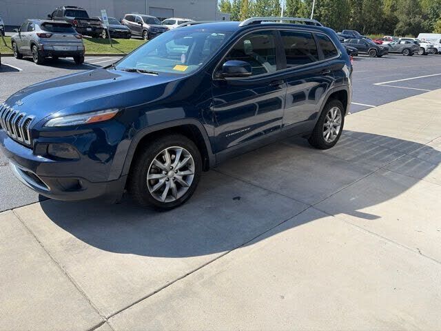 2018 JEEP Cherokee
