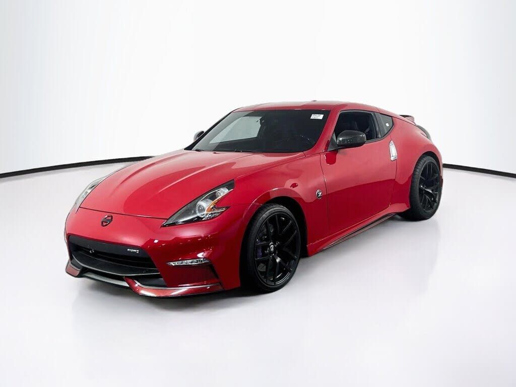 2017 NISSAN 370Z