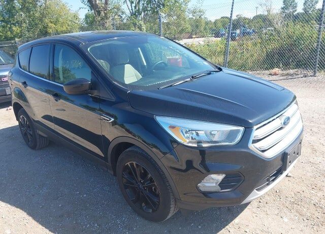 2017 FORD Escape