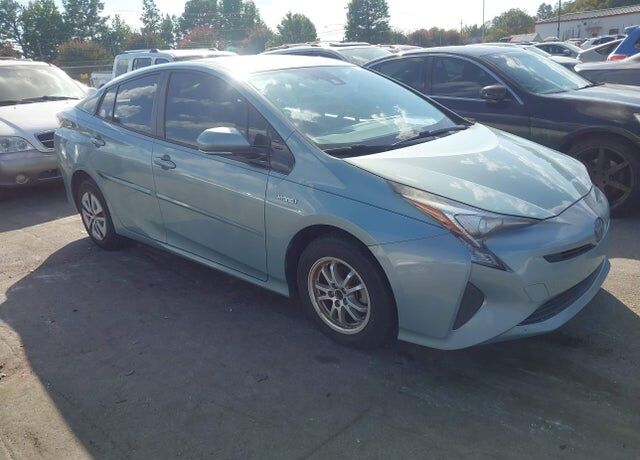 2017 TOYOTA PRIUS