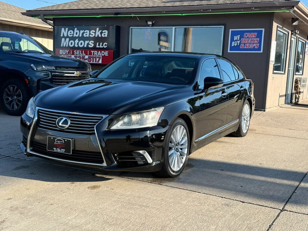 2013 LEXUS LS