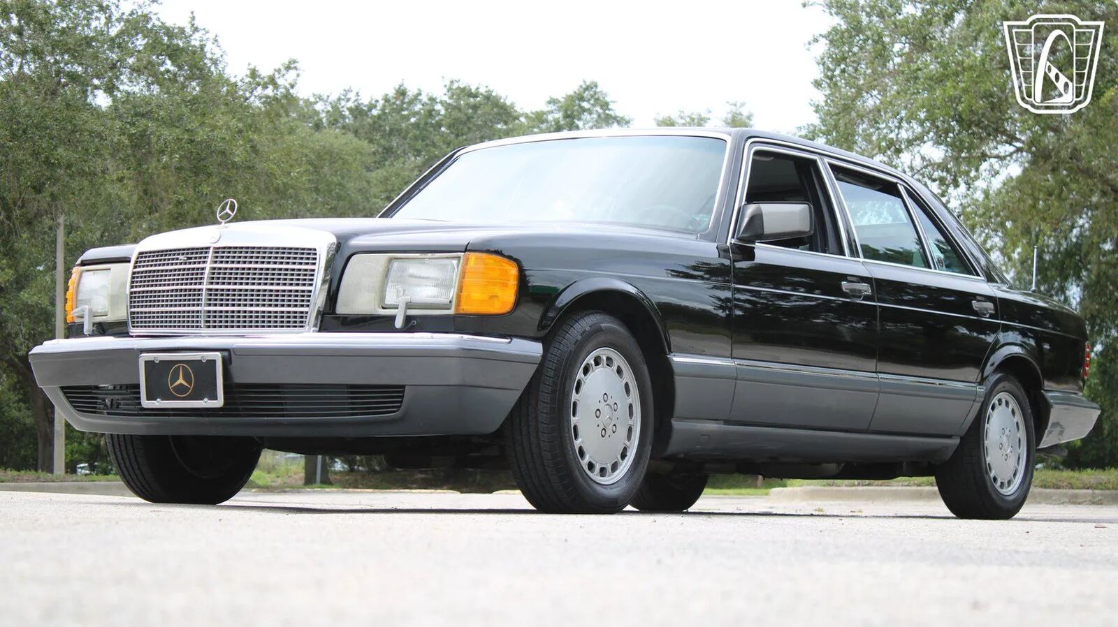1991 Mercedes-Benz 560