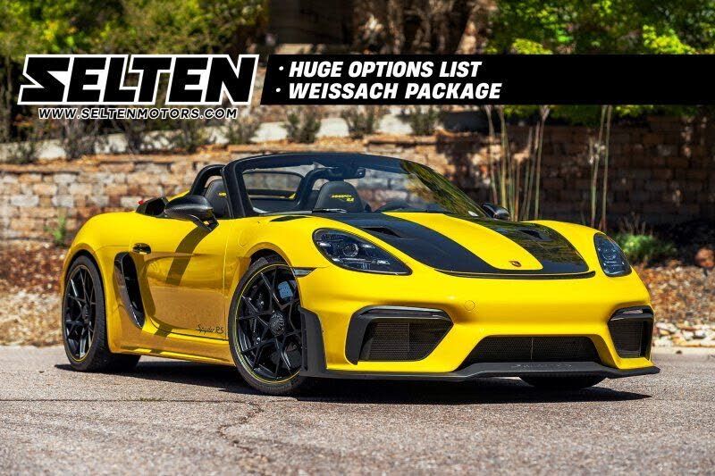 2024 PORSCHE 718