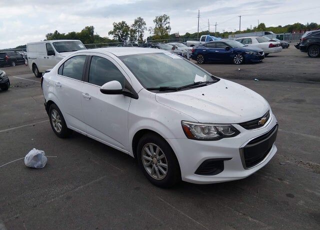 2017 CHEVROLET Sonic