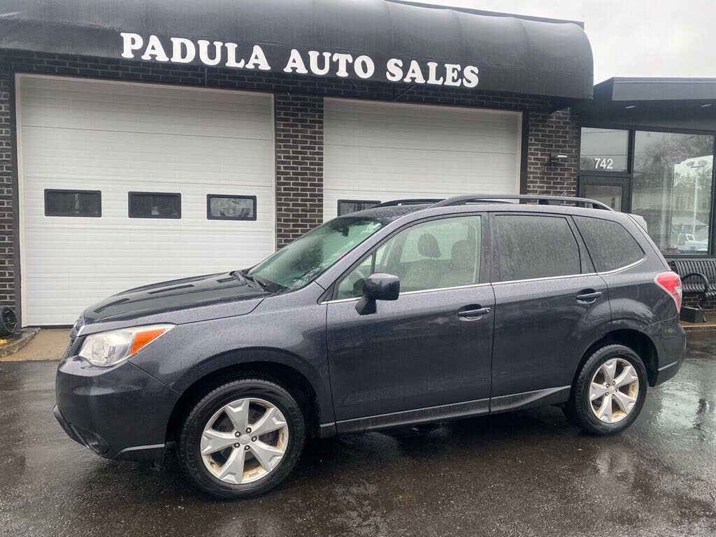 2015 SUBARU Forester