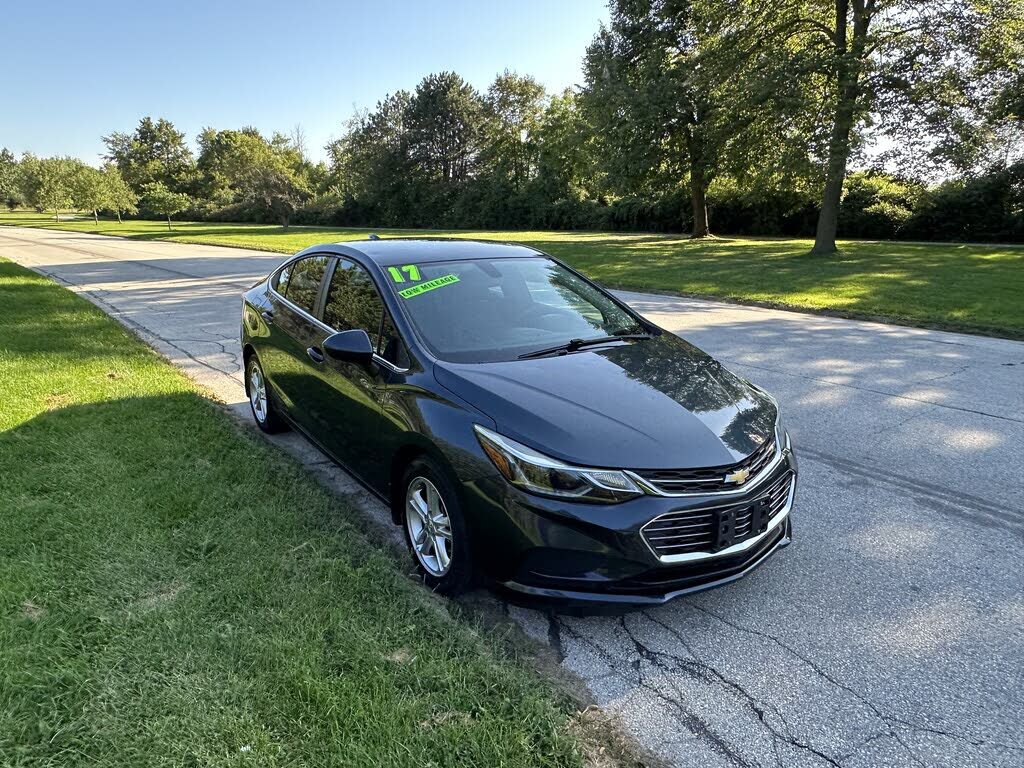 2017 CHEVROLET Cruze