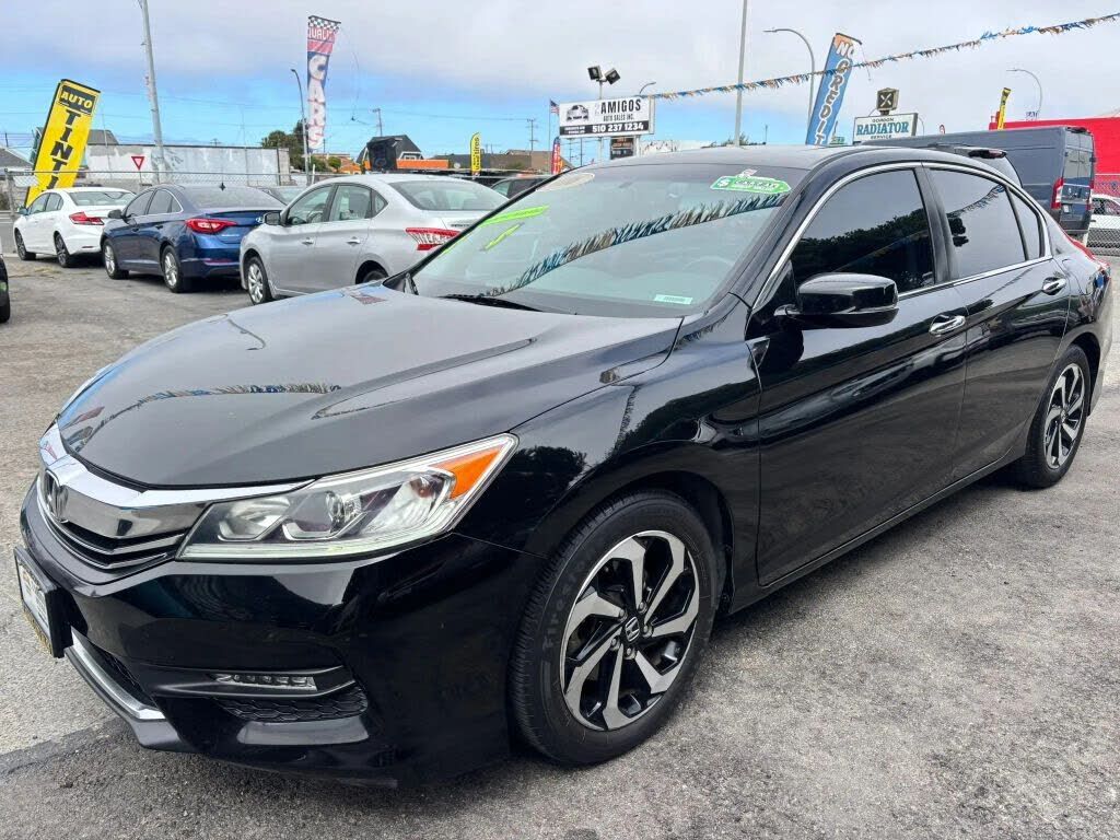 2016 HONDA Accord