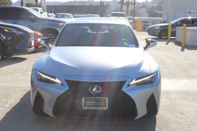 2023 Lexus IS