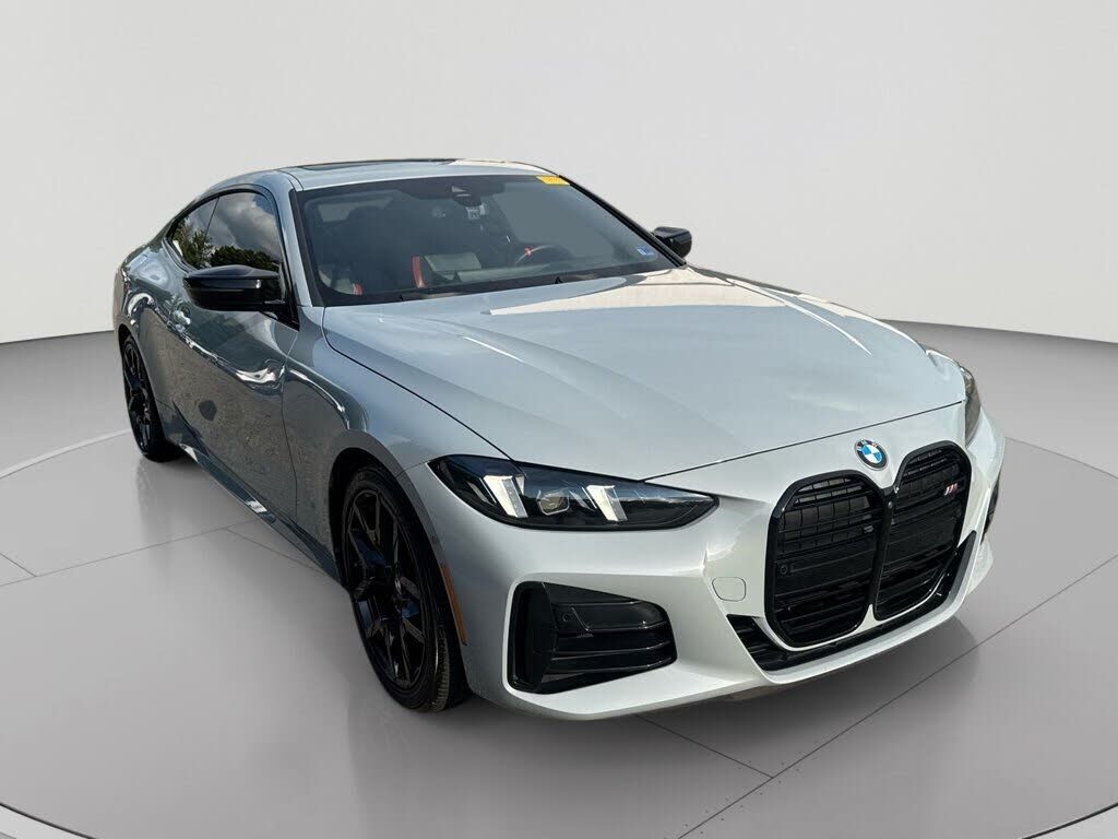 2025 BMW M440i