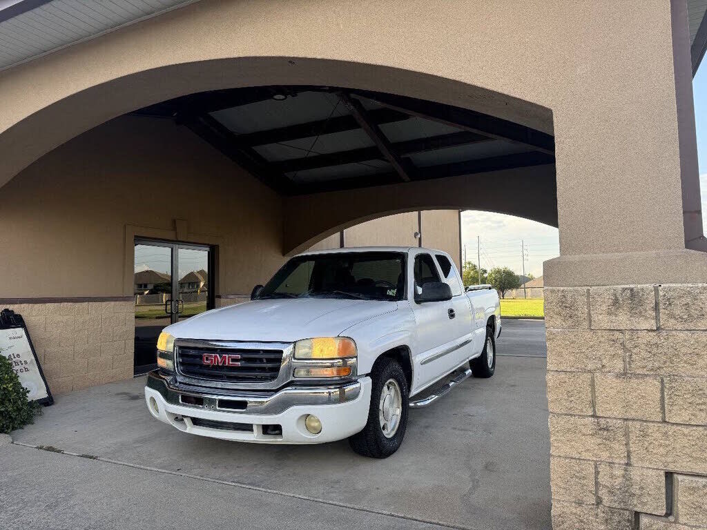 2004 GMC Sierra