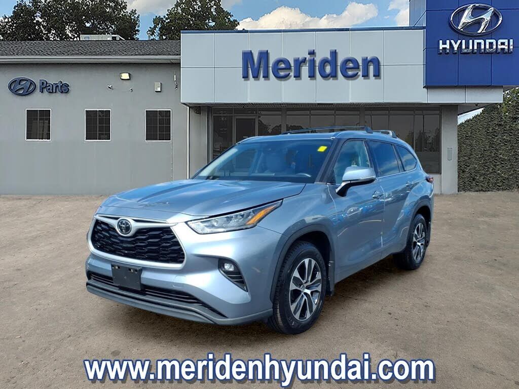 2020 TOYOTA Highlander