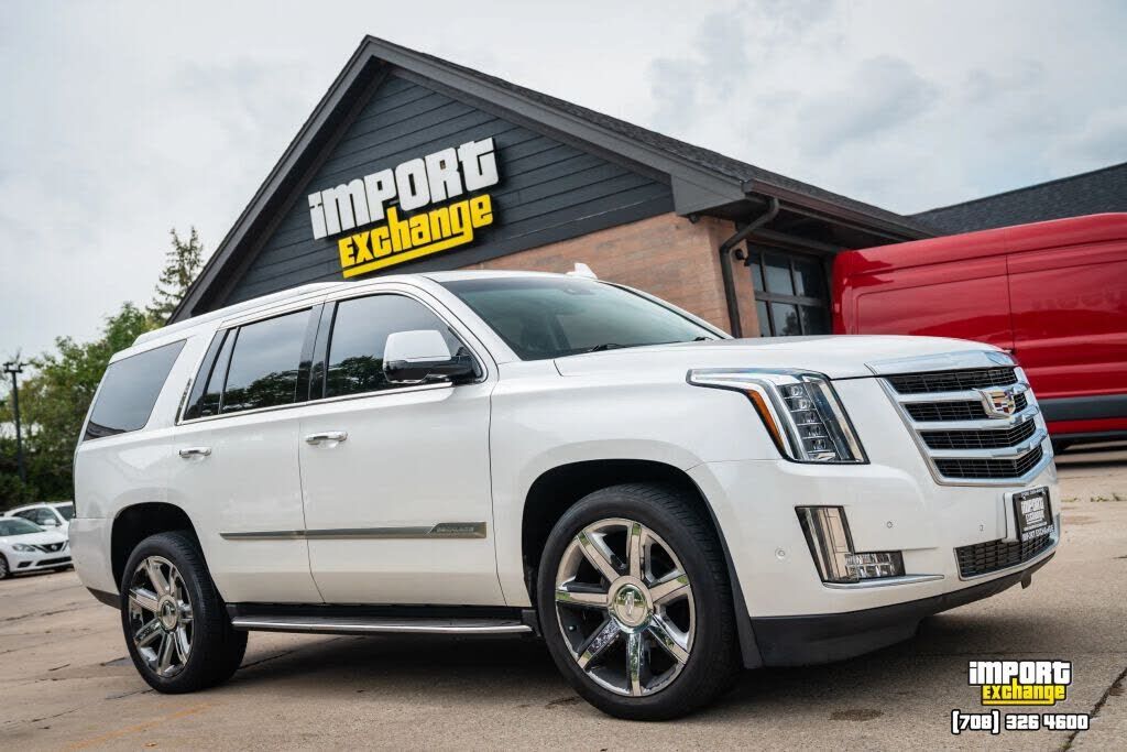 2018 CADILLAC Escalade