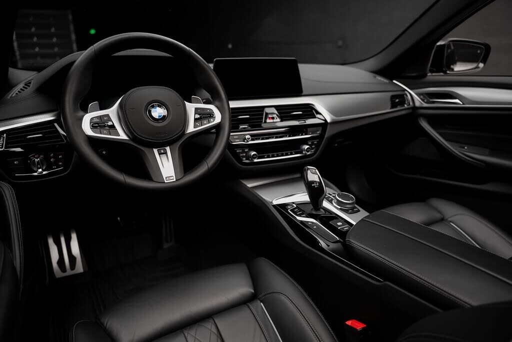 2020 BMW 540i