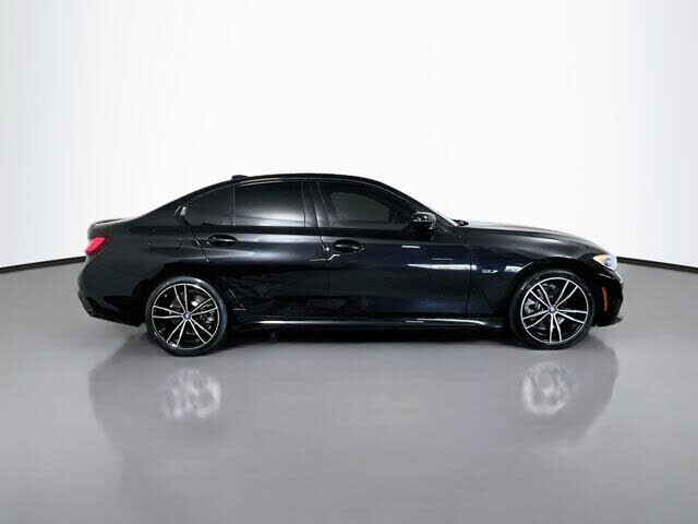 2022 BMW 330e