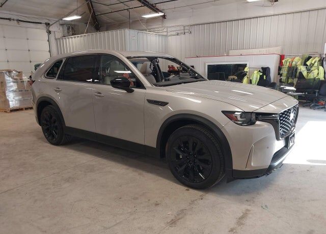 2026 MAZDA CX-90
