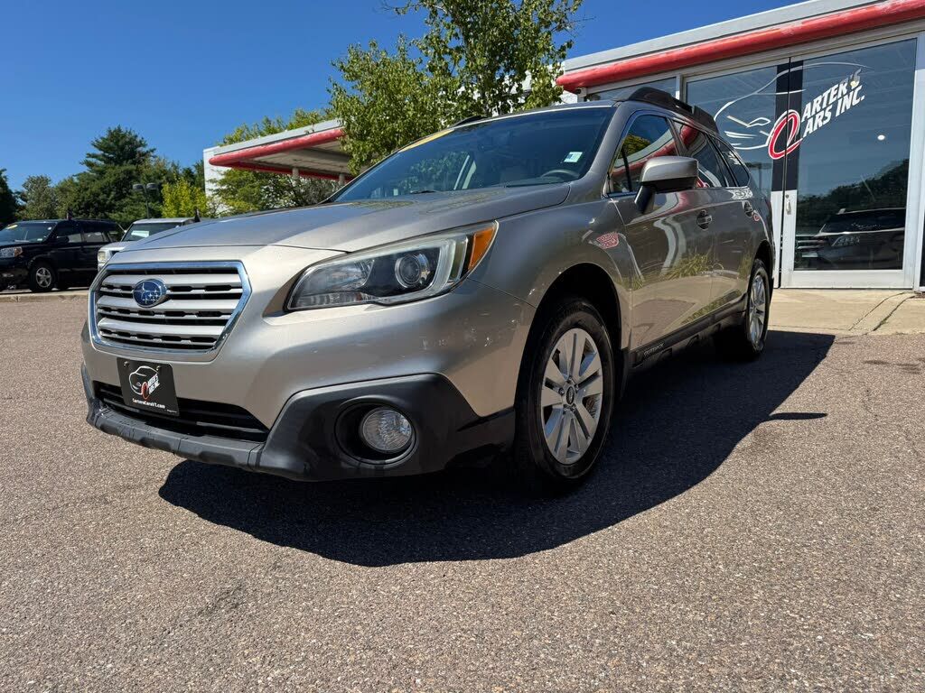 2017 SUBARU Outback
