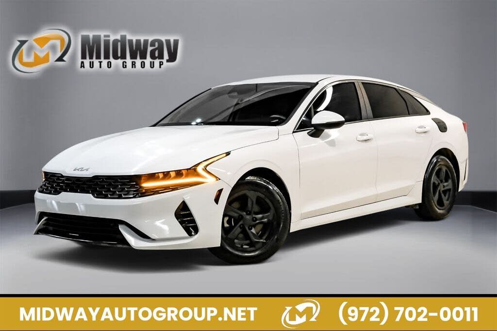 2022 KIA K5