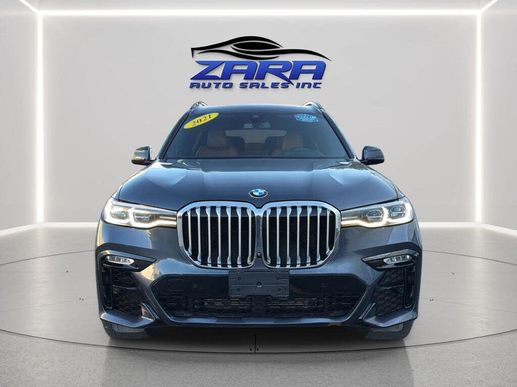 2021 BMW X7