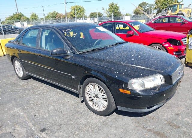 2002 VOLVO S80