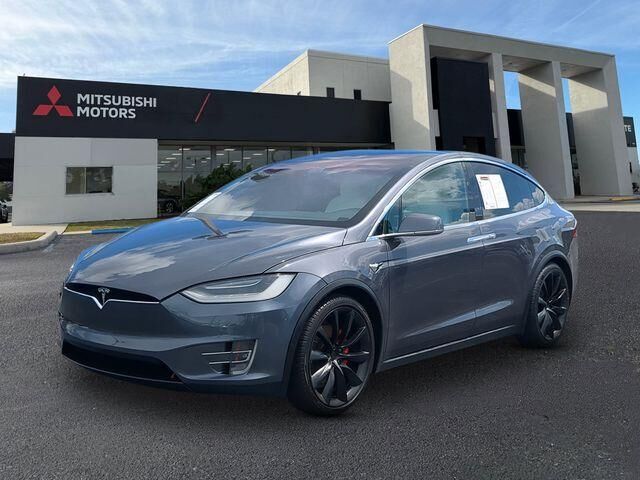 2021 TESLA Model X