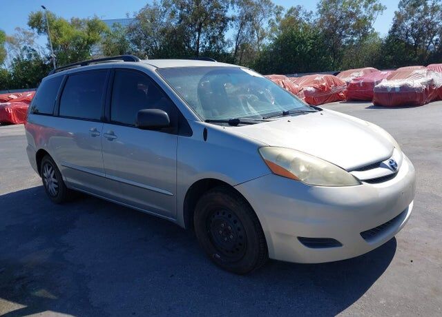 2007 TOYOTA Sienna