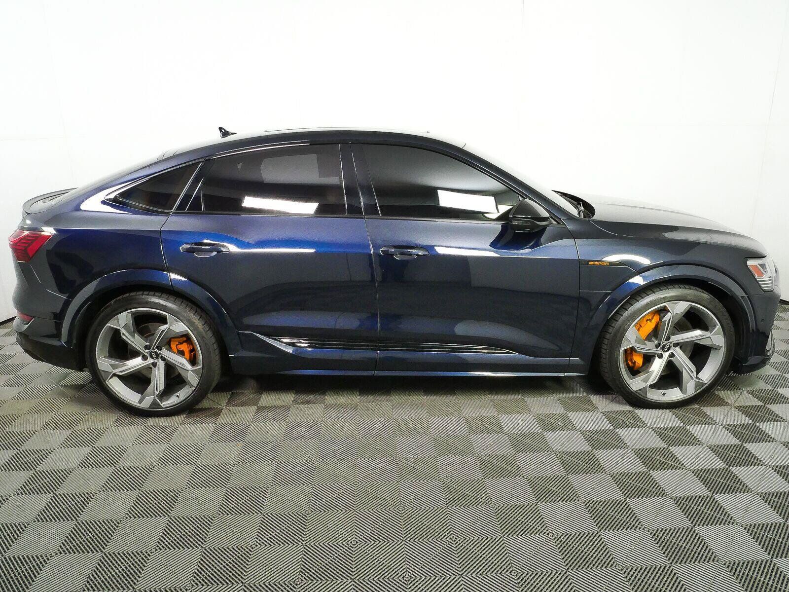 2023 Audi e-tron