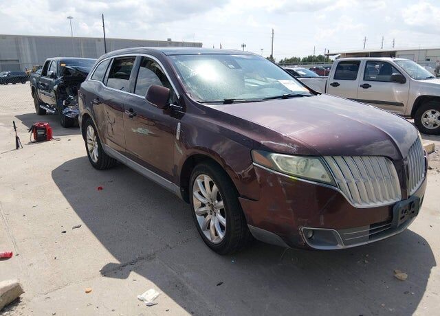 2010 LINCOLN MKT