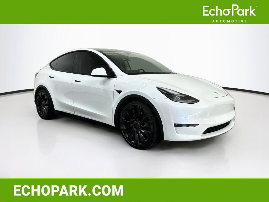 2022 TESLA Model Y