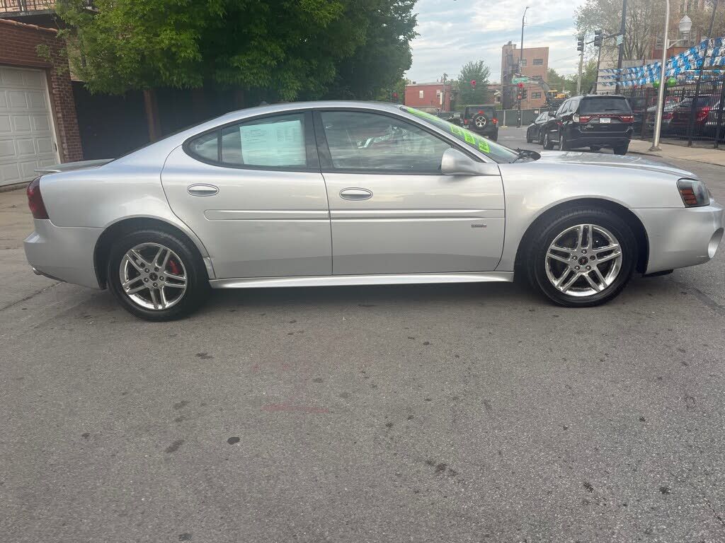 2005 PONTIAC Grand Prix