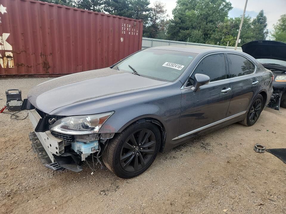2015 LEXUS LS