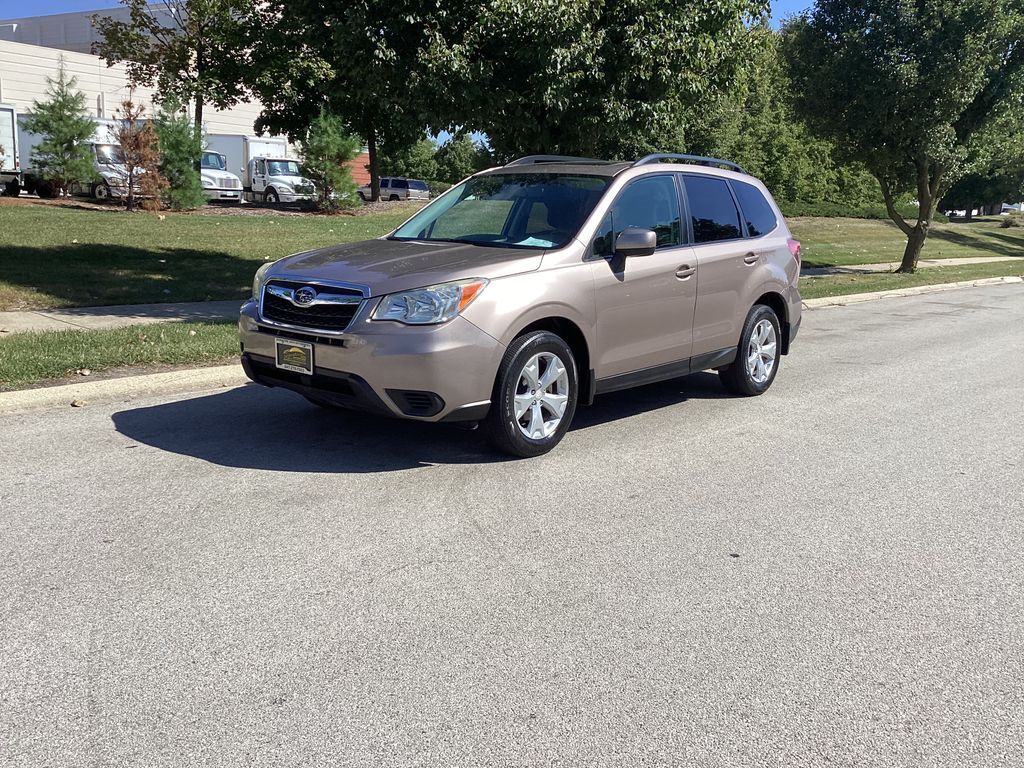 2014 SUBARU Forester
